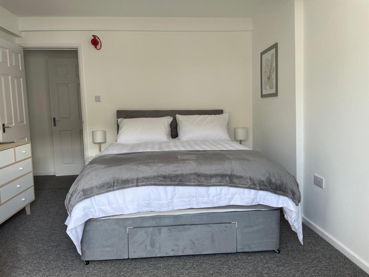 Brownston Apartments Modbury ภายนอก รูปภาพ