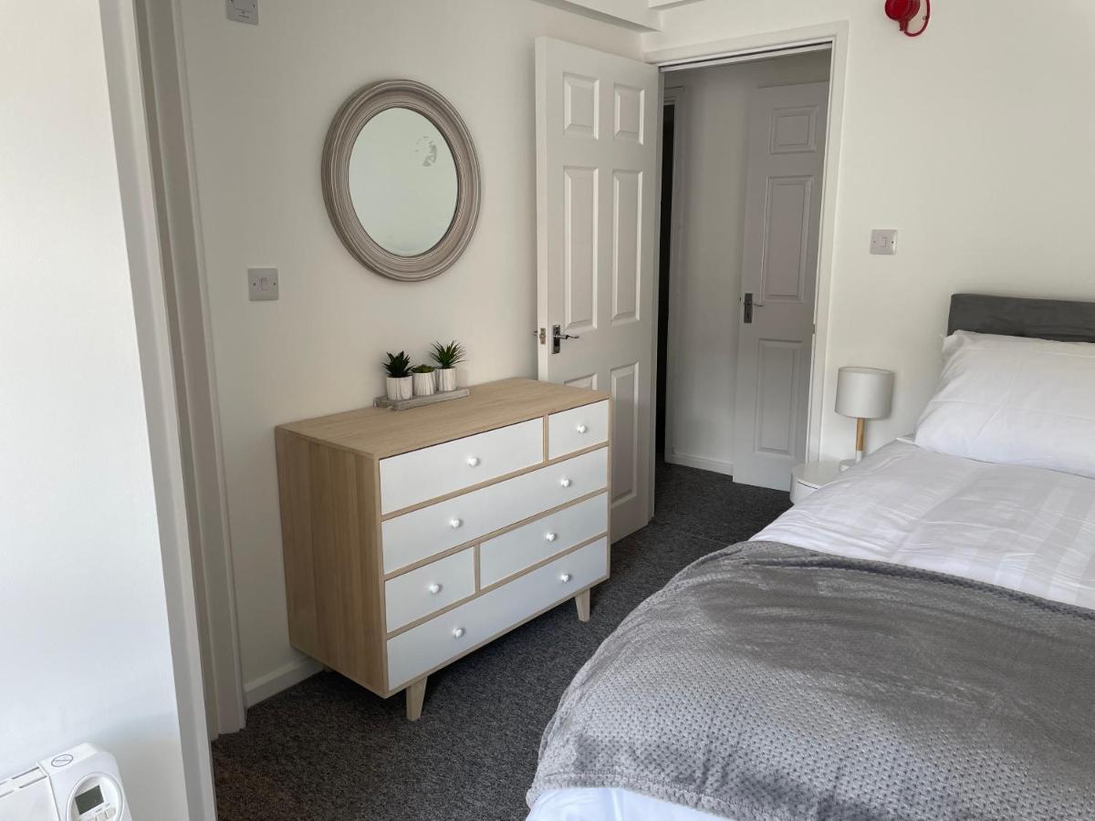 Brownston Apartments Modbury ภายนอก รูปภาพ