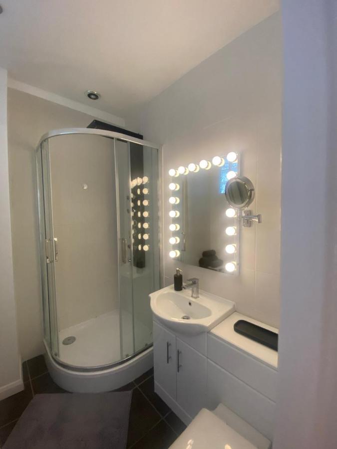 Brownston Apartments Modbury ภายนอก รูปภาพ